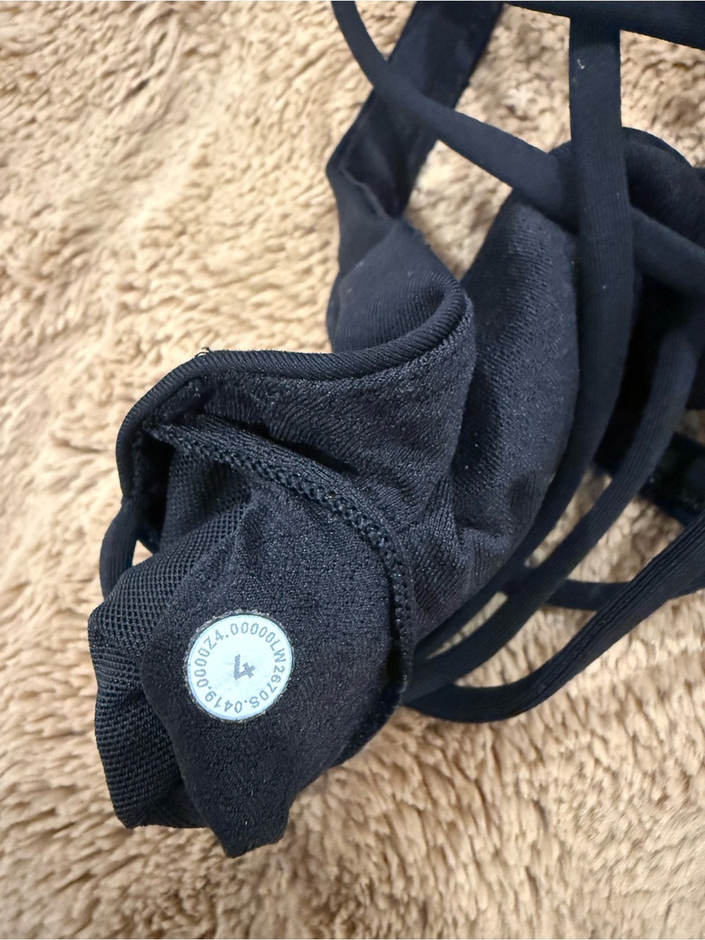 Lululemon Free To Be Wild Bra, Size 4, Black - Picture 3 of 3
